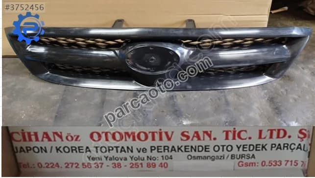 Toyota hilux panjur 2006-2008 d4d siyah 53111-0k010